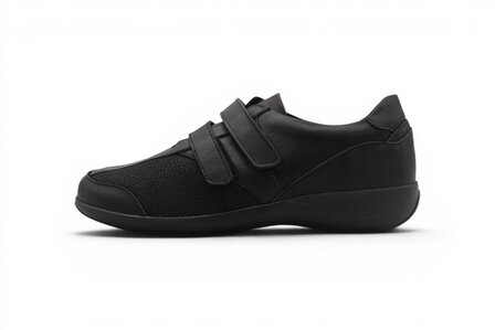 Q-Fit Nola Black