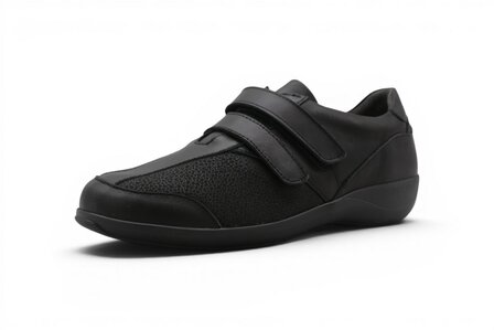 Q-Fit Nola Black
