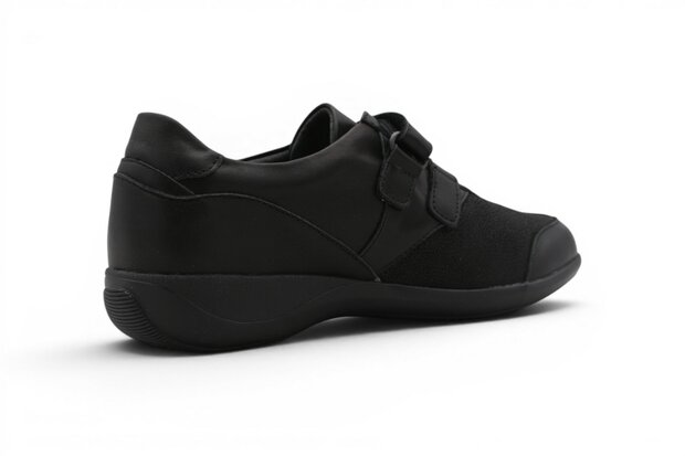 Q-Fit Nola Black