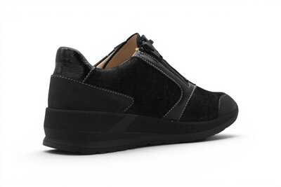Finn Comfort Mori Black Buggy