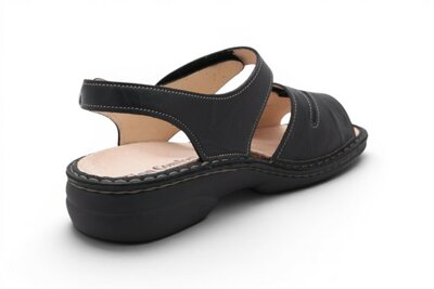 Finn Comfort Gomera Light/Schwarz