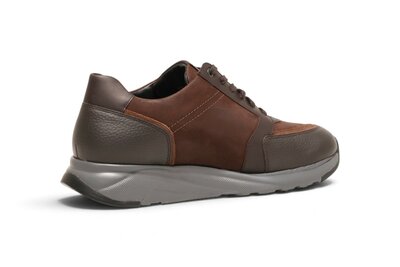 Mephisto Isaac Brown
